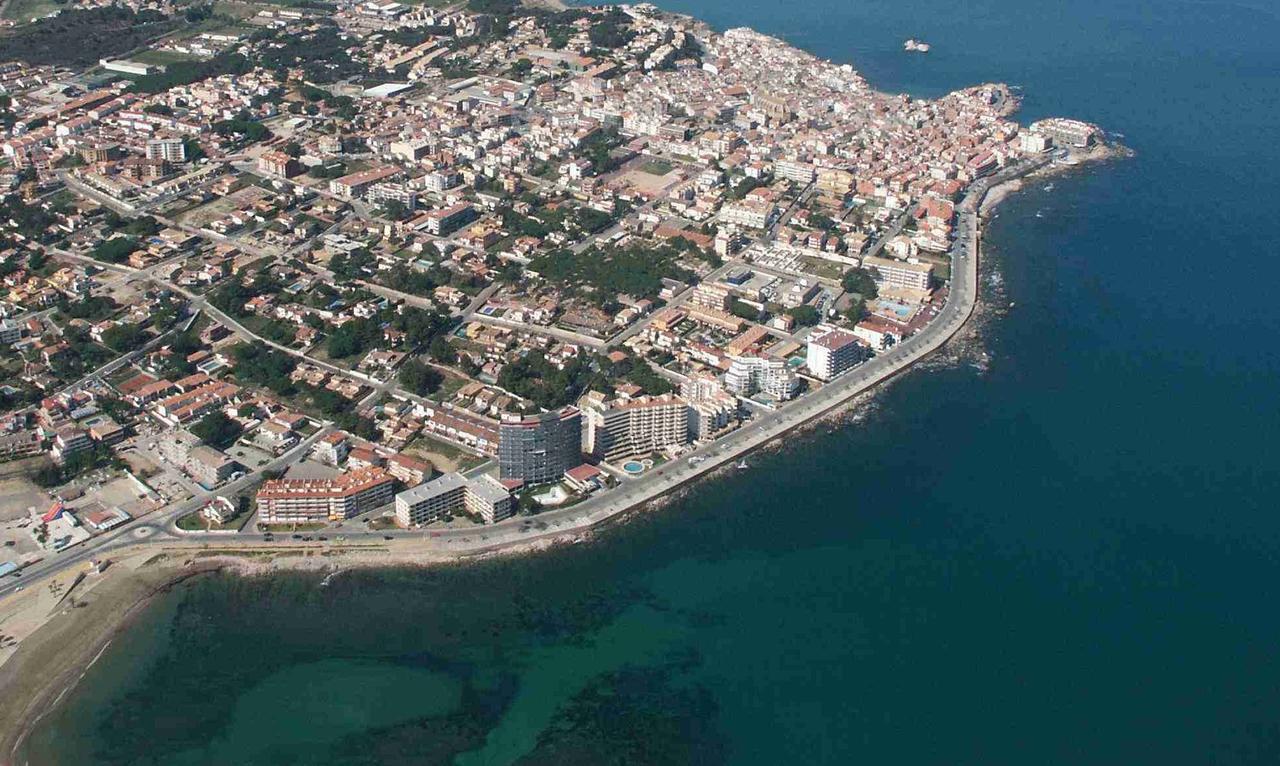 Avinguda Montgo Vila L' Escala Exterior foto