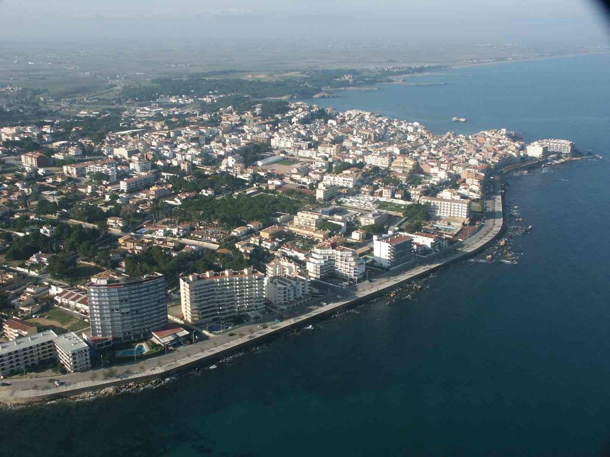 Avinguda Montgo Vila L' Escala Exterior foto