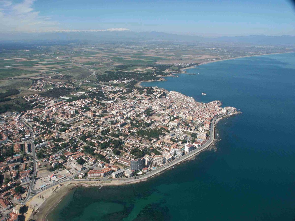 Avinguda Montgo Vila L' Escala Exterior foto